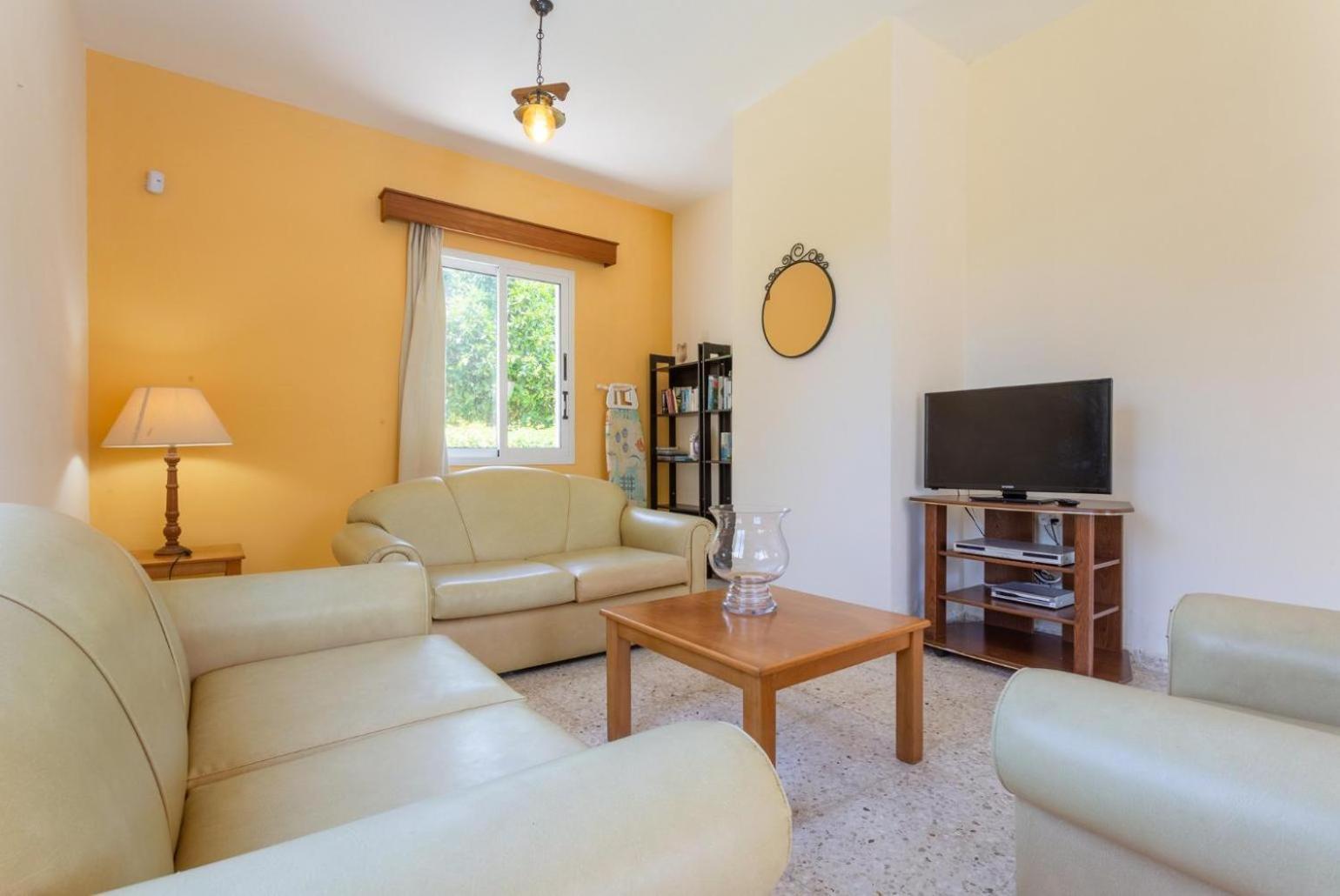 Sun Beach Villa Thio Polis Екстер'єр фото